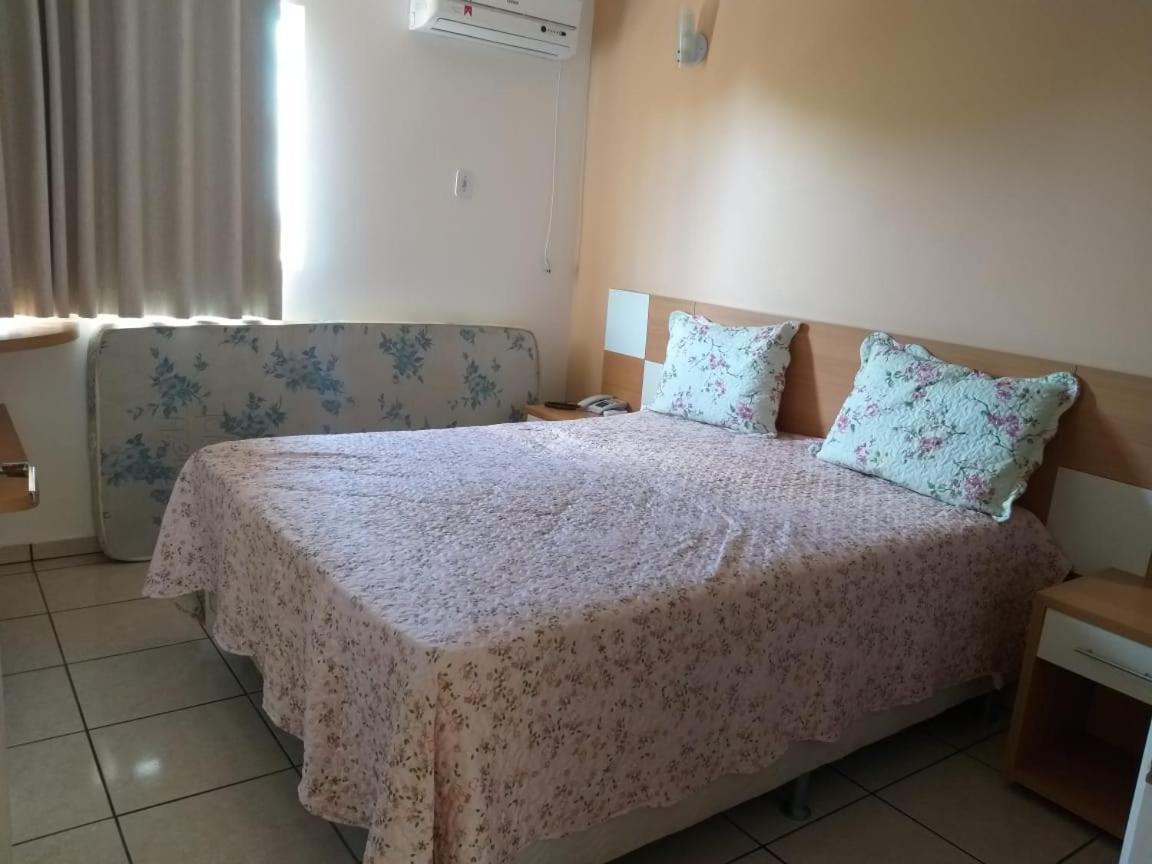 Appartamento Diroma Fiori Caldas Novas Esterno foto